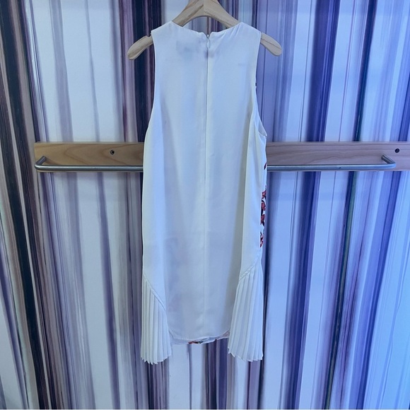 Stylestalker Floral Dress - Picture 4 of 4